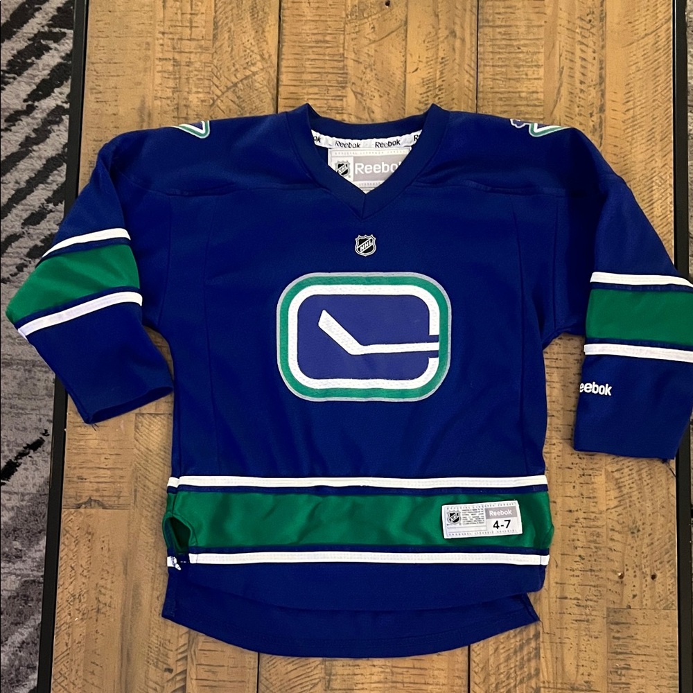 Vancouver Canucks Reebok Hockey Jersey - Child 4-7